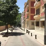 Precioso Piso en Paseo de la Bomba free parking