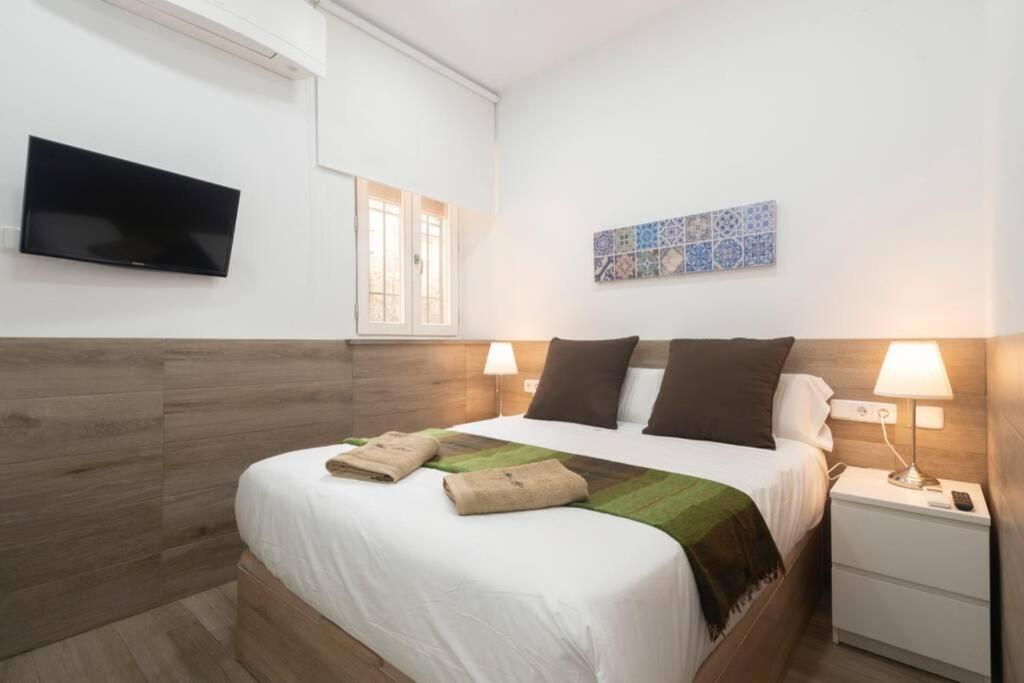 Apartment Precioso Piso En Paseo De La Bomba Free Parking Granada